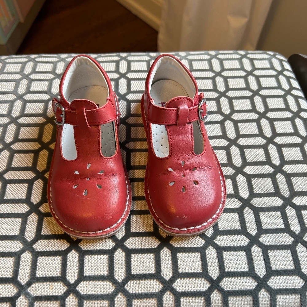 L'Amour Mary Jane size 9 shoes